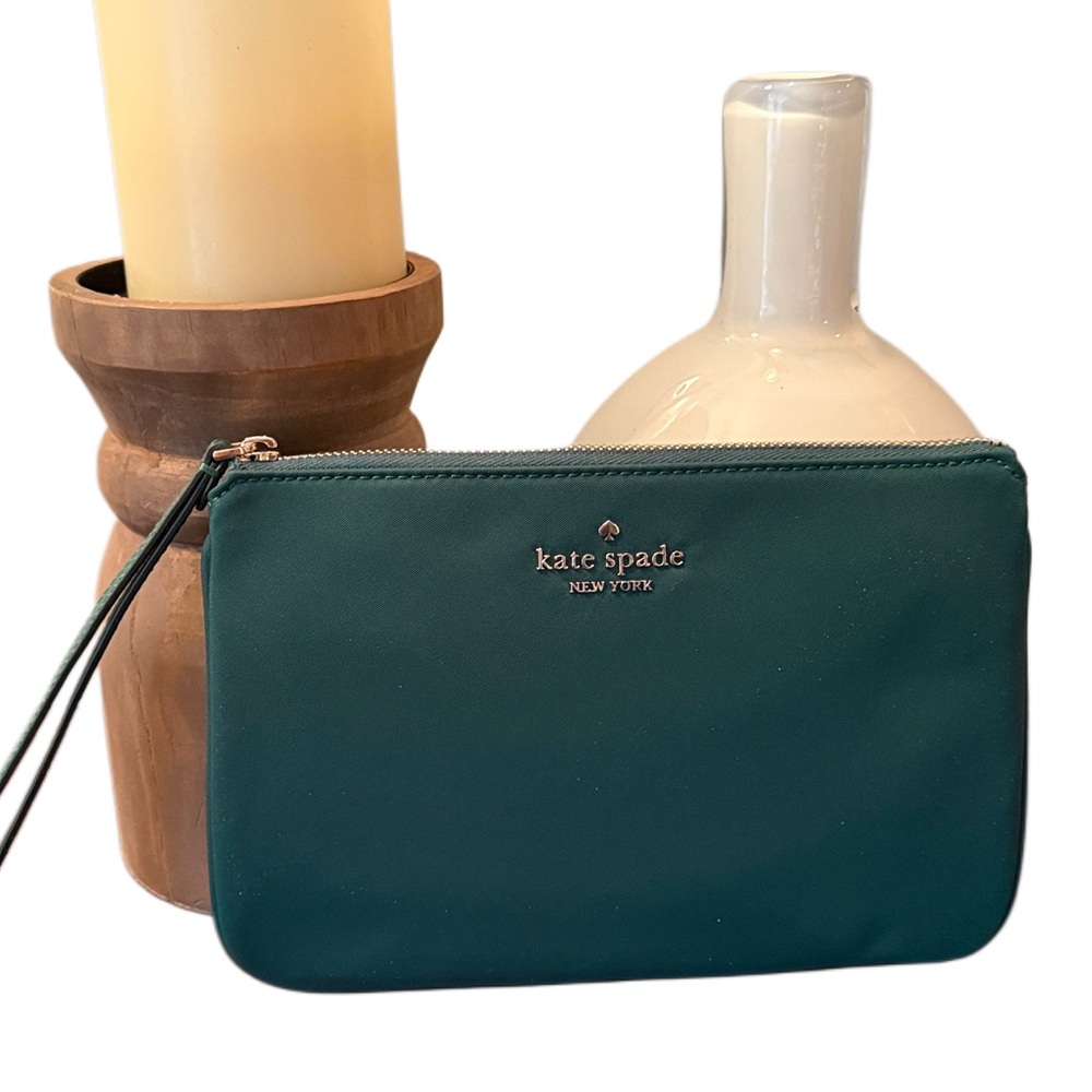 Kate Spade Chelsea Nylon Deep Jade Wristlet / Clutch - NWT